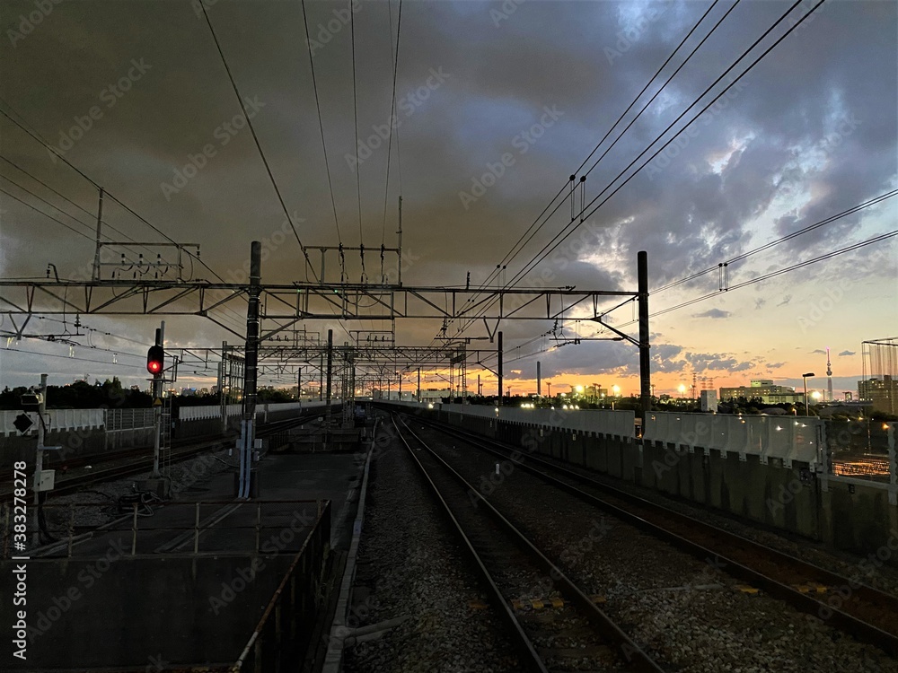 Fototapeta premium 夕刻の線路