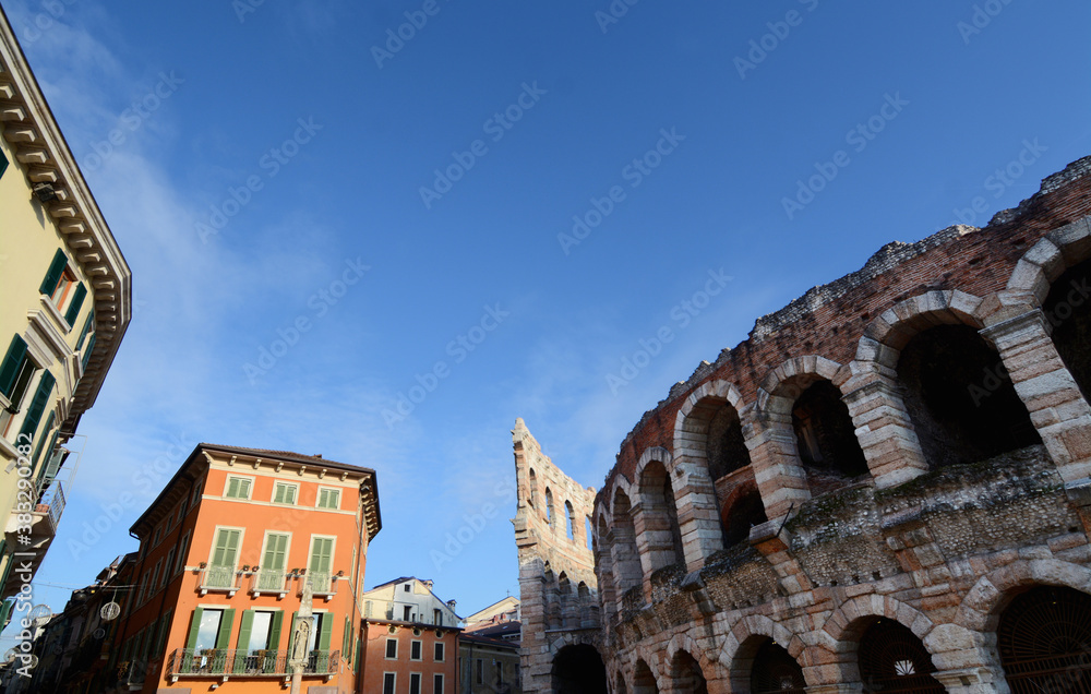 Verona is the beautiful city of Veneto famous for its opera. The arena is an icon of the Venetian city together with the figures of Romeo and Juliet