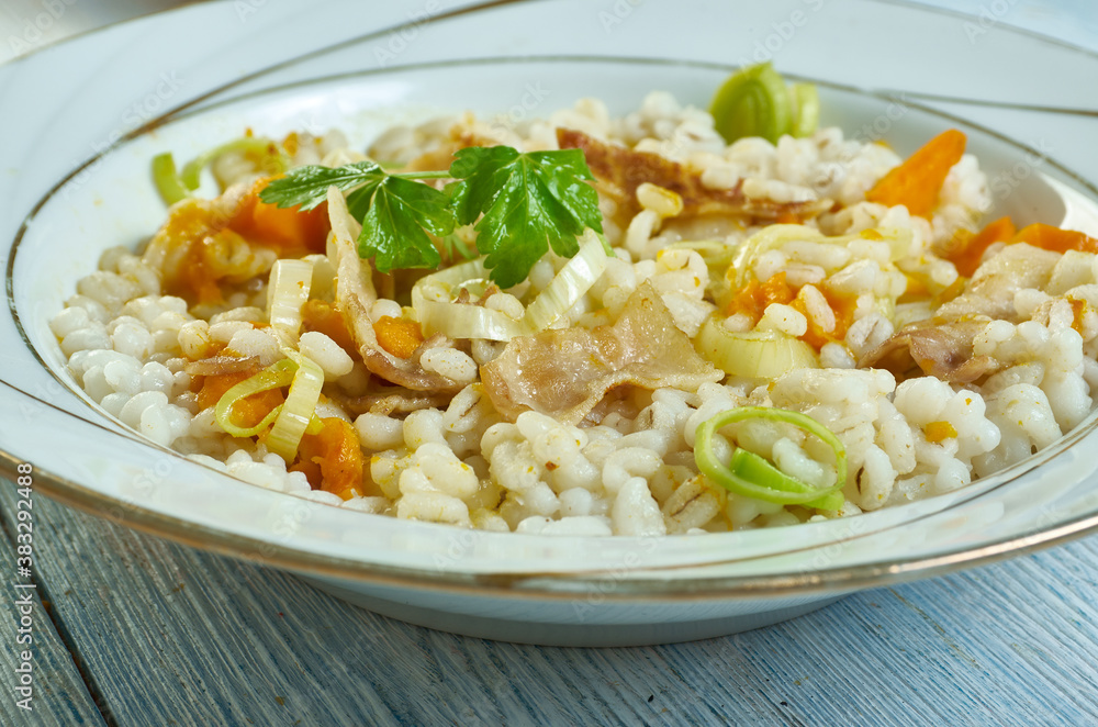 Pearl barley, bacon & leek casserole Pearl barley, bacon & leek casserole