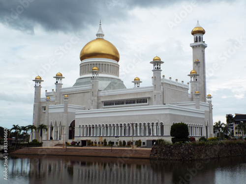 Bandar Seri Begawan, Brunei, January 25, 2017: Sultan Omar Ali Saifuddin Mosque in Brunei photo