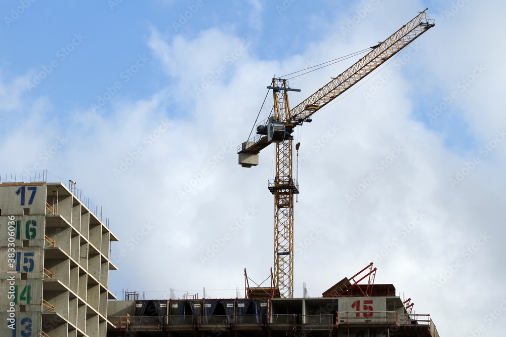 high-rise cranes designed for the construction of high-rise buildings