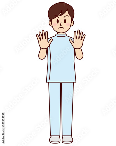 静止する男性看護師