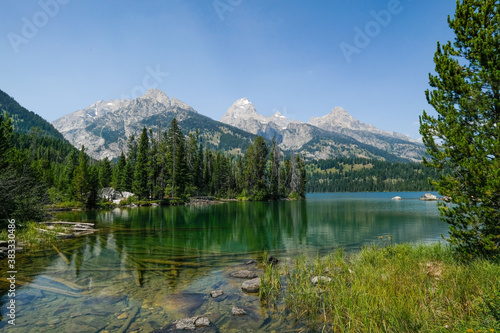 Fototapeta Naklejka Na Ścianę i Meble -  Mountain lake