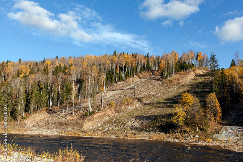Routes of gas pipelines crossing the river Routes of gas pipelines crossing the river