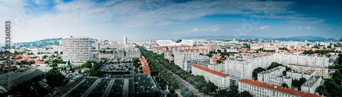Foto panoramic photo of Marseille - boulevard michelet - velodrome stadium - aerial v
