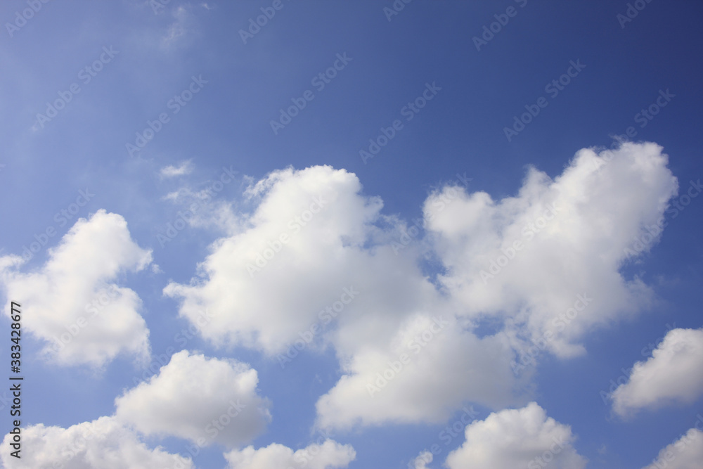 白い雲 白い雲