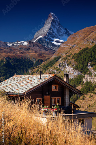 Obraz na płótnie Matterhorn, Swiss Alps. Landscape image of Swiss Alps with the Matterhorn during beautiful autumn sunrise. w salonie