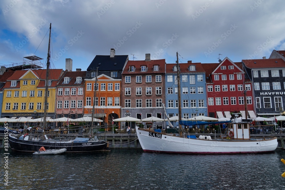 Copenhagen, Europe, colored houses in Nyhavn, promenade, front