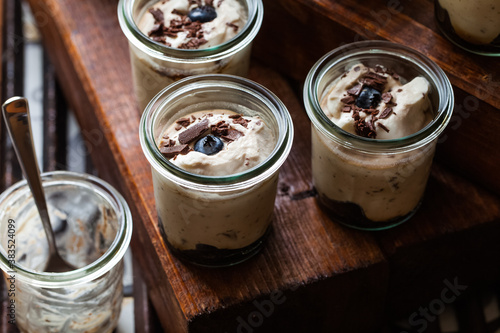 Westfälische Herrencreme, Cremedessert mit Rum und Schokolade photo