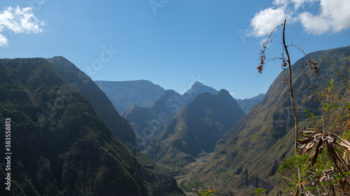 The Canalisation des orangers, path in the mountains along the cliff