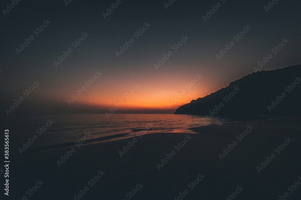 Fototapeta premium sunset over the sea