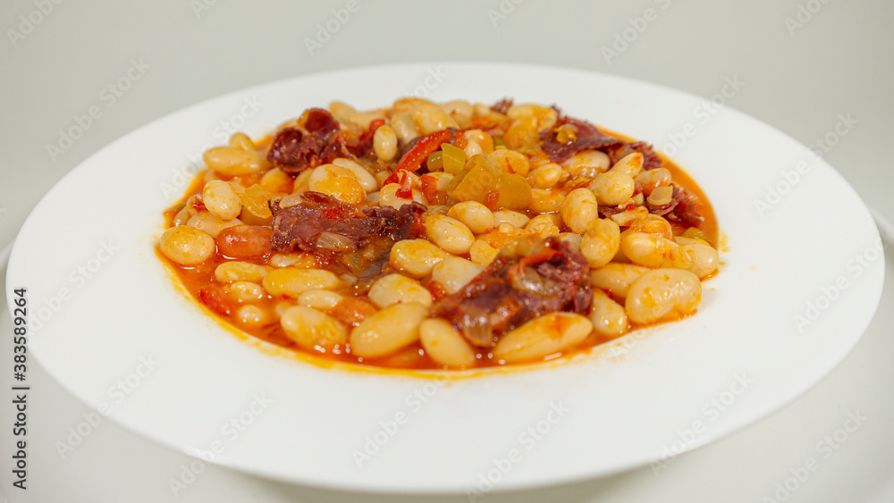 Baked beans with bacon Baked beans with bacon