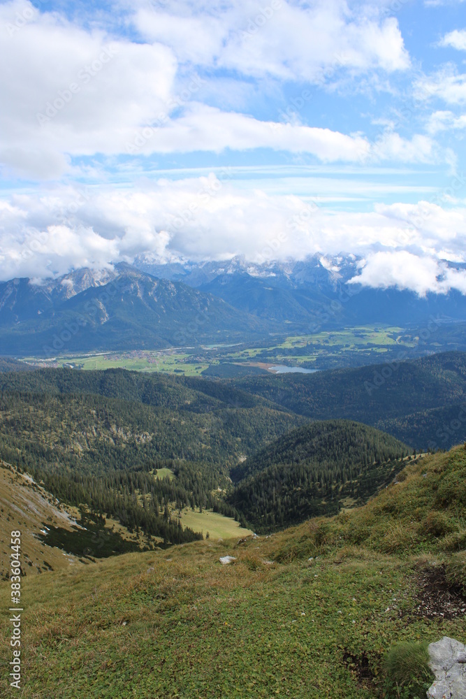 Hiking trip to the summit of Krottenkopf, the highest peak in the Bavarian Estergebirge
