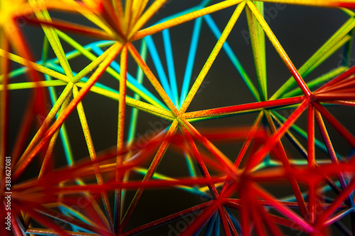 Colorful abstract Net Structure painted with rainbow colors. 3d-print. Abstrakte Netzstruktur in Regenbogenfarben. 3D Druck. 