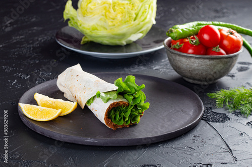 Turkish meat cig kofte çiğ köfte