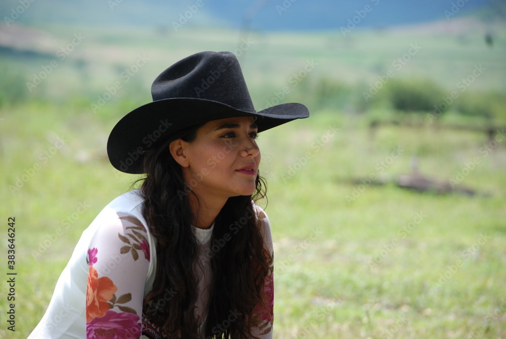 Obraz premium portrait of a cowgirl