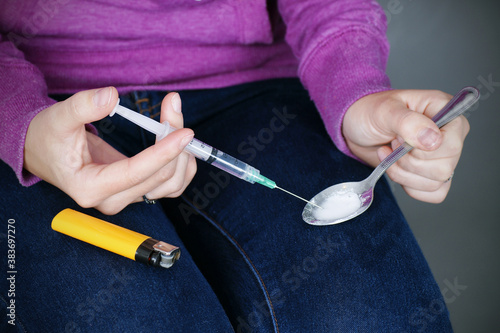 Injection drug paraphernalia