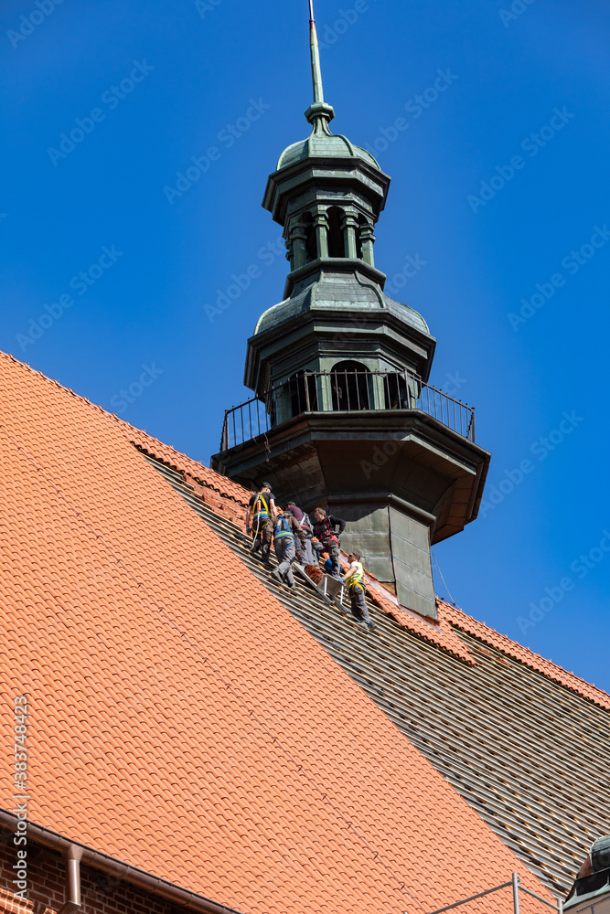 Renovation of the roof of the cathedral in Frombork. Poland