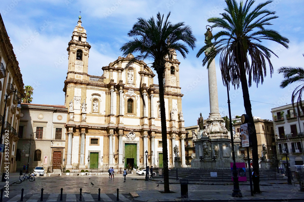 Fototapeta premium Italy. Sicilia. Church San Domenico in Palermo