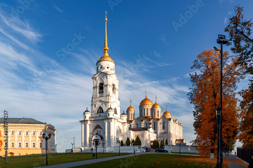 Konstfotografi Assumption Cathedral in Vladimir in autumn