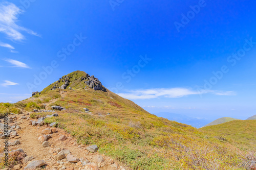                                                                               Mt.Tengugajou and Trail Kujuurenzan   early autumn Ooita-ken Kusu-gun