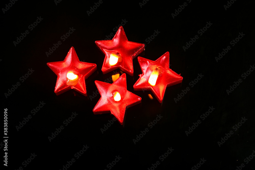 Obraz premium Indian festival diwali , candle on dark background