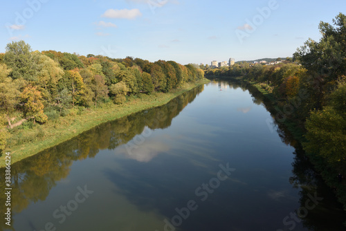 Fototapeta Naklejka Na Ścianę i Meble -  Neris river at autumn