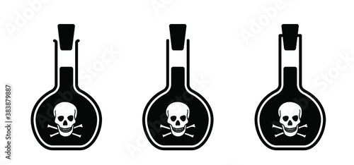 Skull Danger Icons. Glass poison bottle Icon. Poisons Medicine sign. medicine bottle. Flat vector skulls. Pirates skull and crossbones. Venom bottles, container. Halloween concept. 