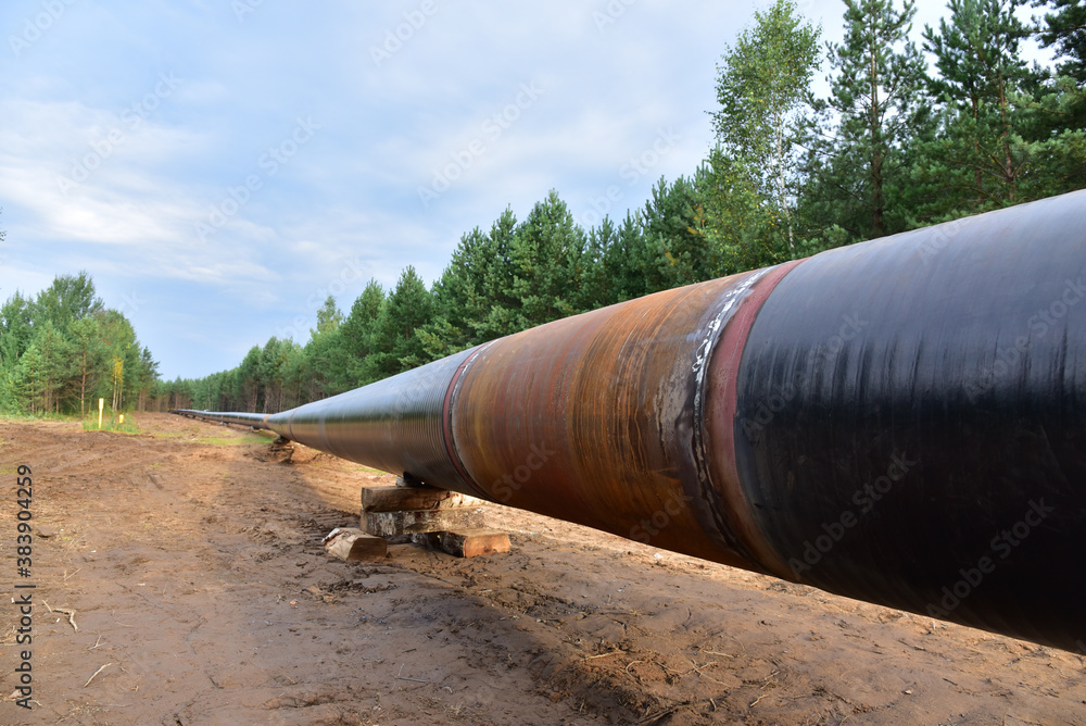 Natural Gas transmission pipeline and crude oil pipes Installation for transporting fuel supplies to households and businesses. Crude Oil Pipe Transportation Market. Petrochemical Industry. Natural Gas transmission pipeline and crude oil pipes Installation for transporting fuel supplies to households and businesses. Crude Oil Pipe Transportation Market. Petrochemical Industry.