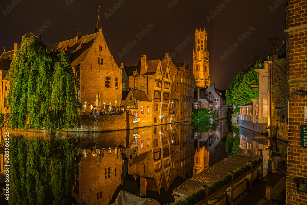 Obraz premium view of the old town in Bruges