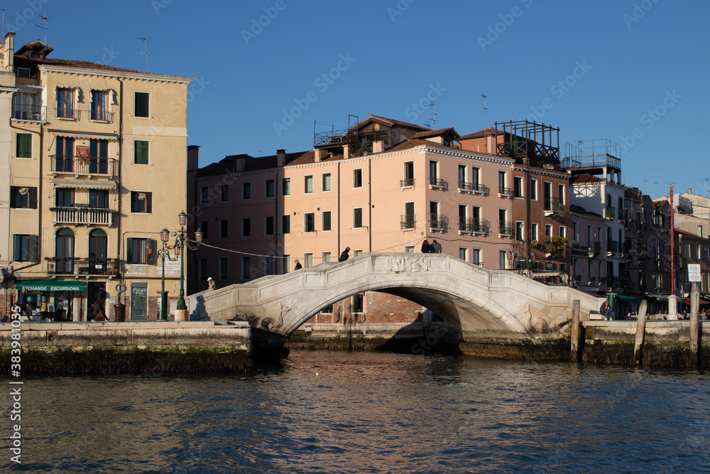 Naklejka premium Views across to a bridge alongside the Grand Canal 