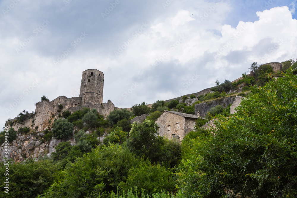 ボスニア・ヘルツェゴビナ　ポチテリの要塞
