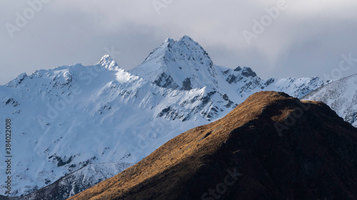 Snow capped mountains © Daniel Thomas