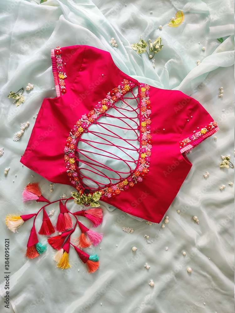 indian traditonal wear for women