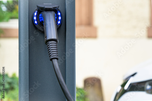 Aufladen eines Elektro-Autos