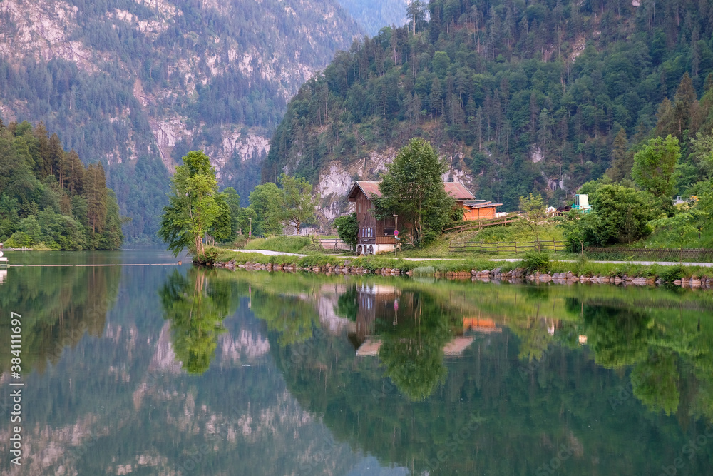 Fototapeta premium Perfect reflections at blue hour, Germany