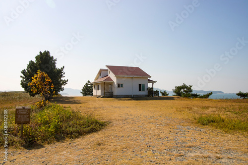 바닷가 언덕위의 집