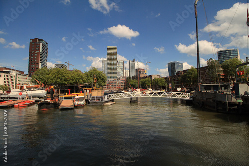 Maritimes Flair in Rotterdam; Leuvehaven mit Skyline photo