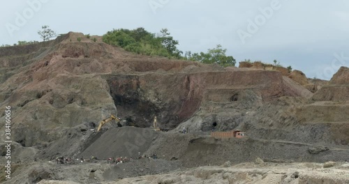 View of heavy vehicles in Tilwisembe mining site, Katanga province photo