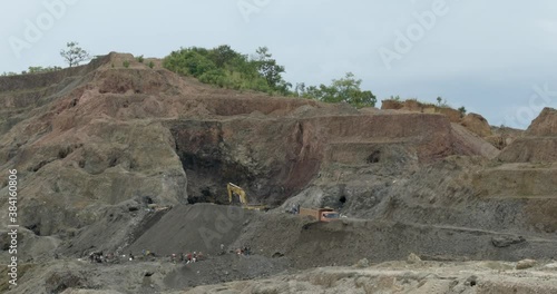 View of heavy vehicles in Tilwisembe mining site, Katanga province photo