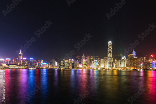 香港 ビクトリア・ハーバーと香港島の夜景 