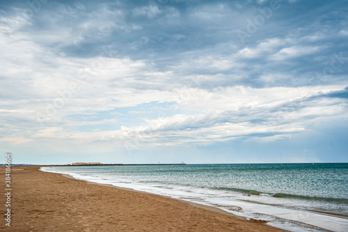 Plage de Gruissans sous les nuages