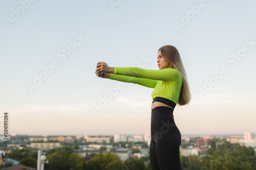 Fototapeta Naklejka Na Ścianę i Meble -  Fitness sport woman in fashion sportswear doing workout