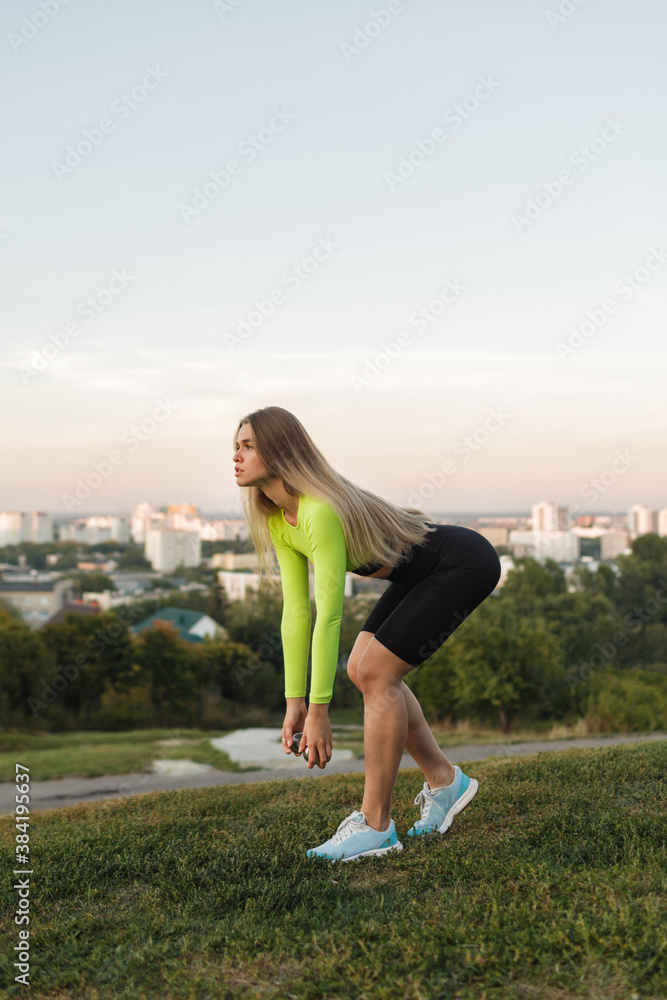 Fitness sport woman in fashion sportswear doing workout
