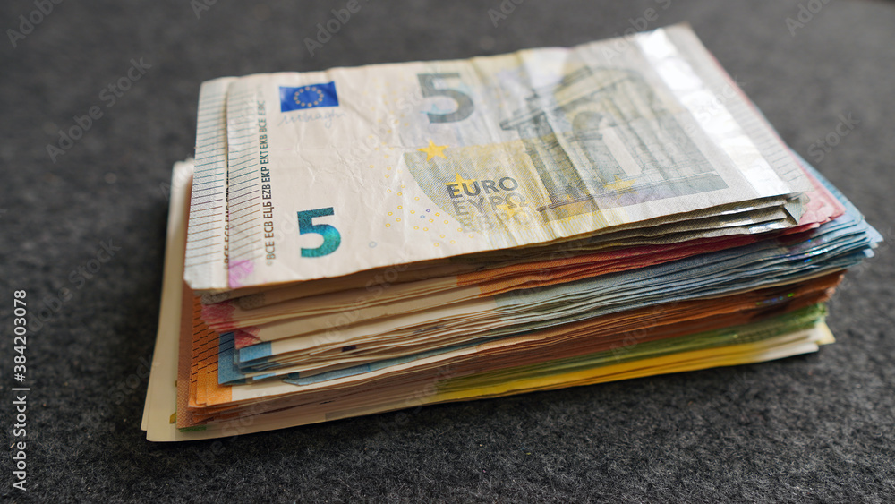 Euroscheine Geldscheine Banknoten Geld Finanzen Euros Euroscheine Geldscheine Banknoten Geld Finanzen Euros