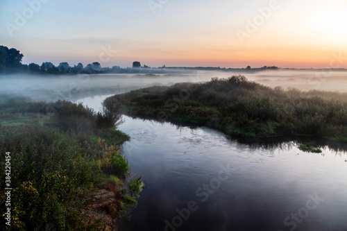Poranne mgły  Dolinie Narwi,Podlasie, Polska © podlaski49
