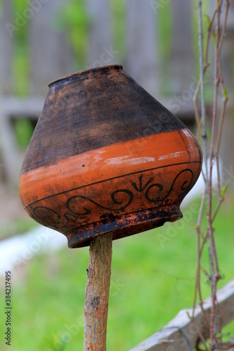 Clay pot