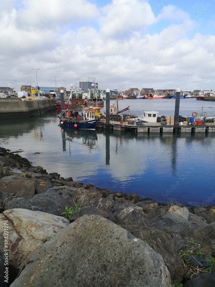 Fototapeta premium Boats in the ocean