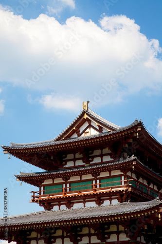 奈良県の薬師寺金堂 © Paylessimages
