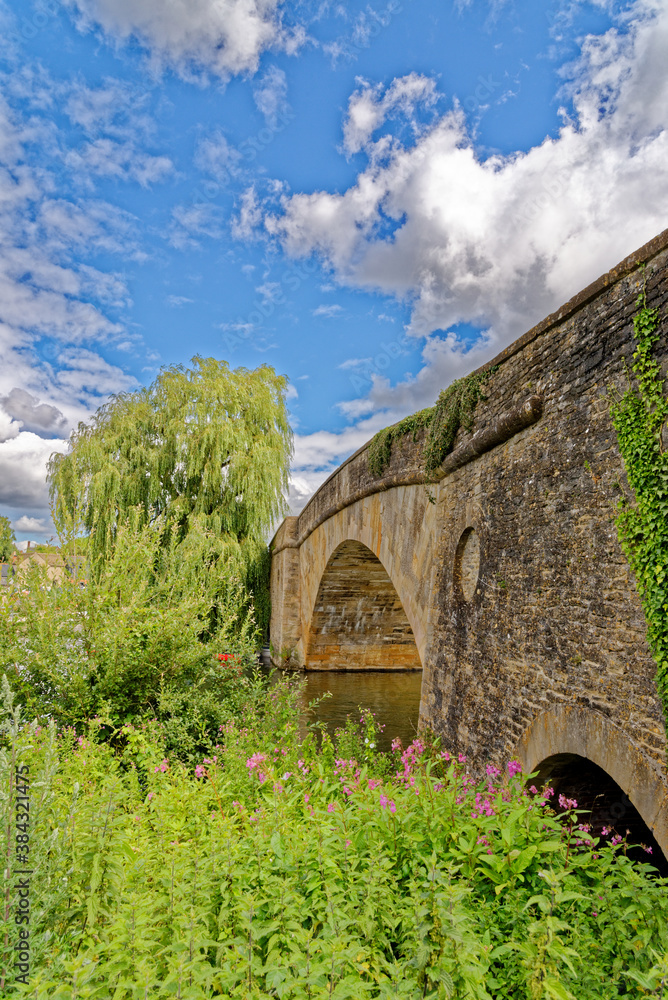 Halfpenny Bridge - Lechlade-on-Thames - United Kingdom